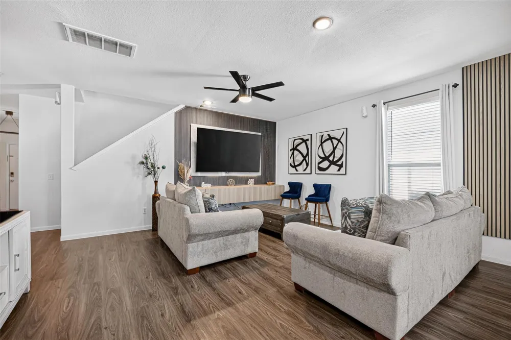 7031 Hobby Wind Ridge Drive Houston, TX 77075