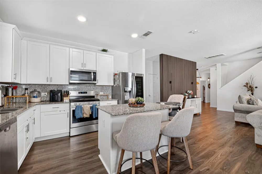 7031 Hobby Wind Ridge Drive Houston, TX 77075