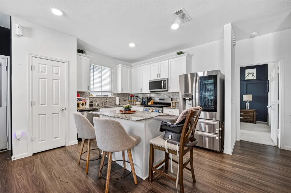 7031 Hobby Wind Ridge Drive Houston, TX 77075