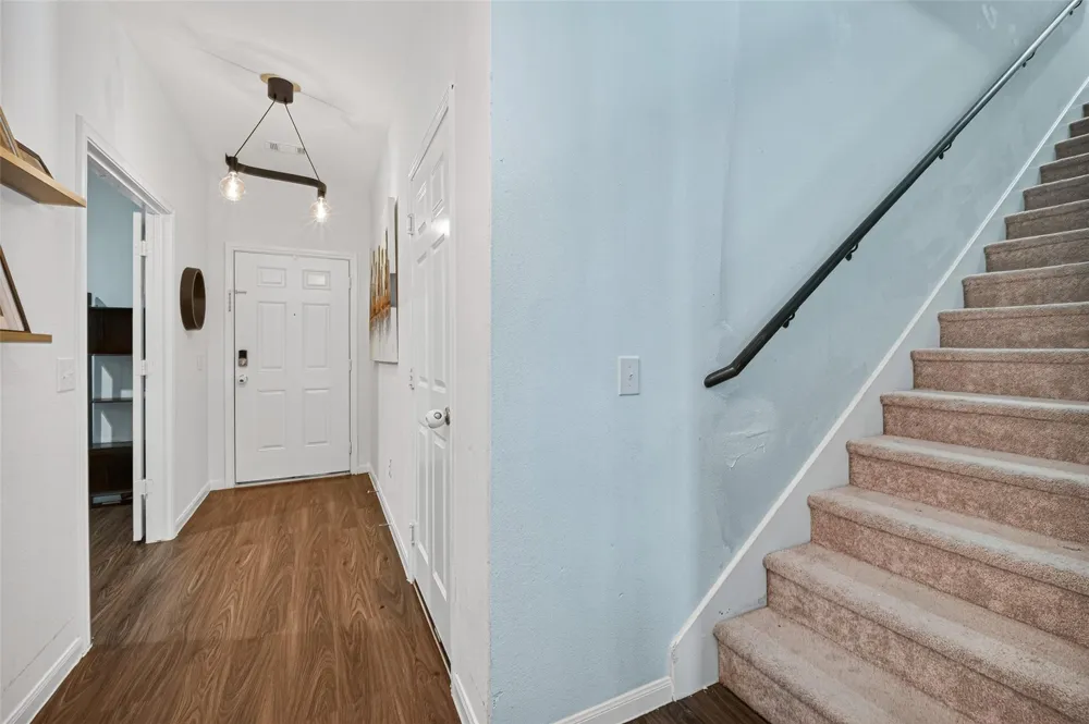 7031 Hobby Wind Ridge Drive Houston, TX 77075
