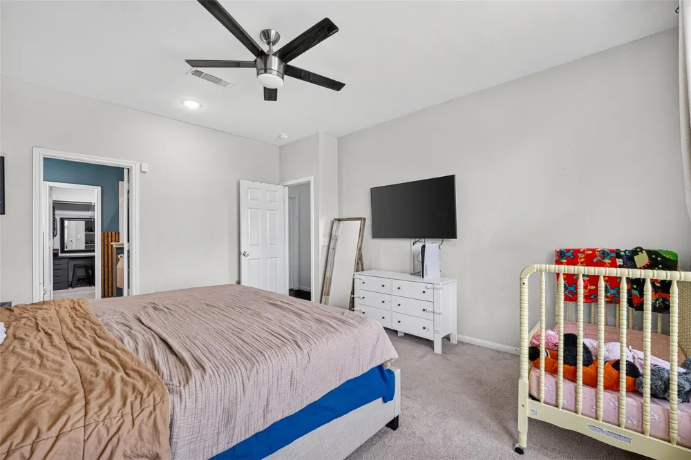 7031 Hobby Wind Ridge Drive Houston, TX 77075