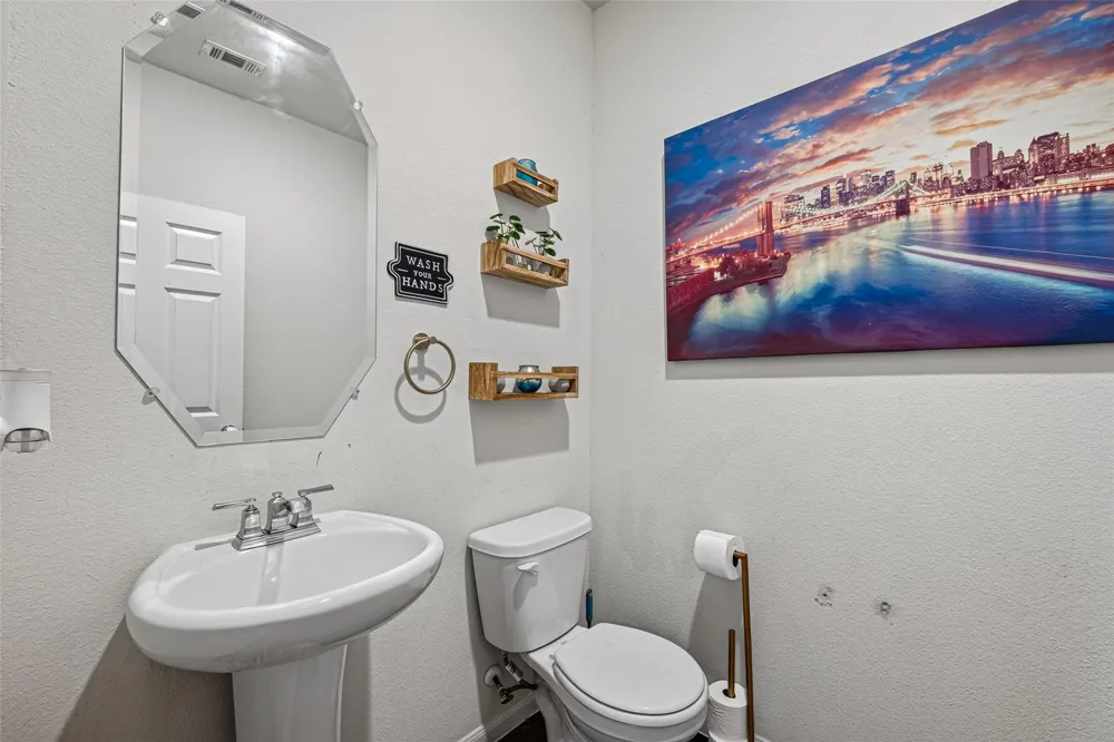 7031 Hobby Wind Ridge Drive Houston, TX 77075