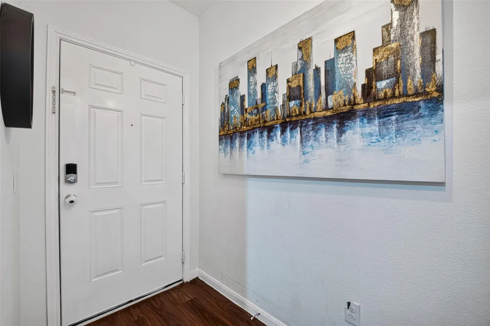 7031 Hobby Wind Ridge Drive Houston, TX 77075