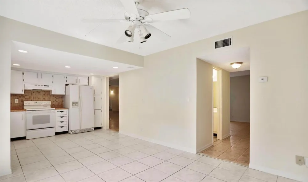 3056 Riverside Drive #c6 Coral Springs, FL 33065