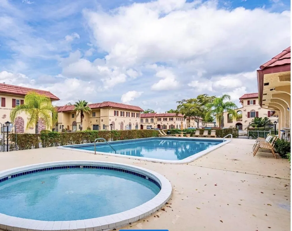 3056 Riverside Drive #c6 Coral Springs, FL 33065