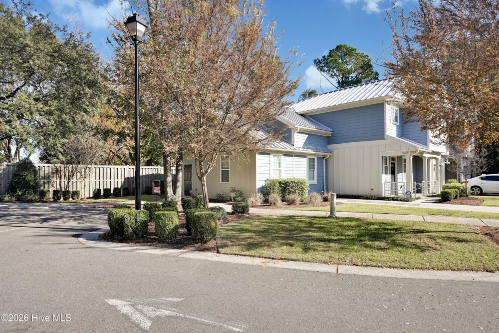 1639 Fallen Leaf Lane #B Wilmington, NC 28403