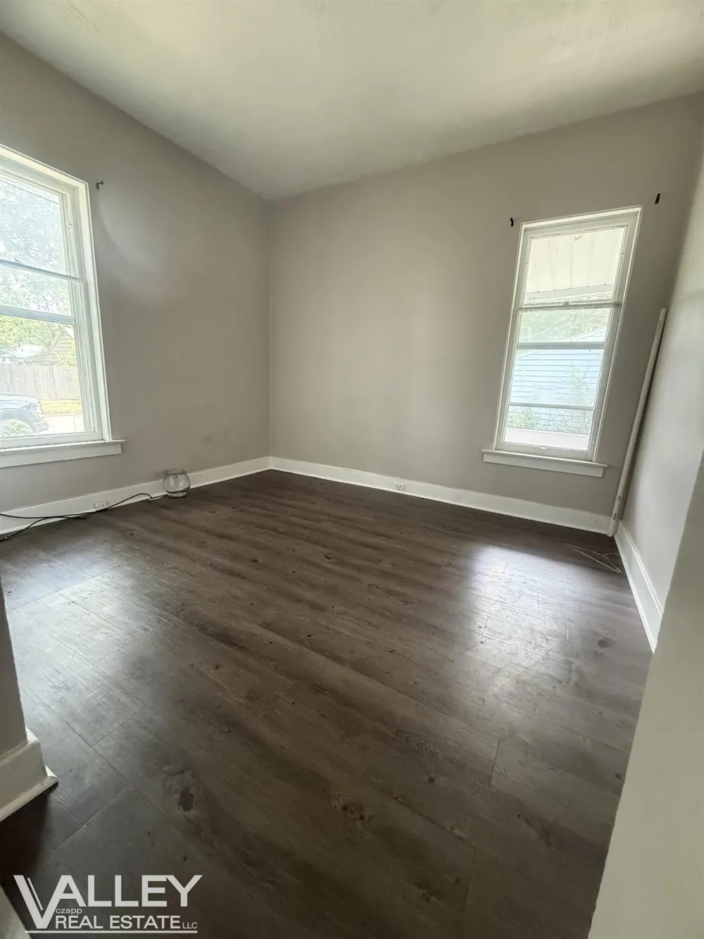 1221 Cass Street Saginaw City, MI 48602