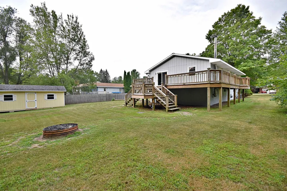 8133 Cherry Lane Cherry Grove Township, MI 49601