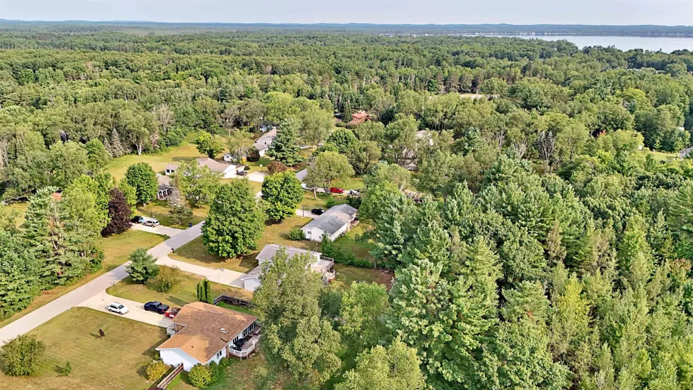 8133 Cherry Lane Cherry Grove Township, MI 49601