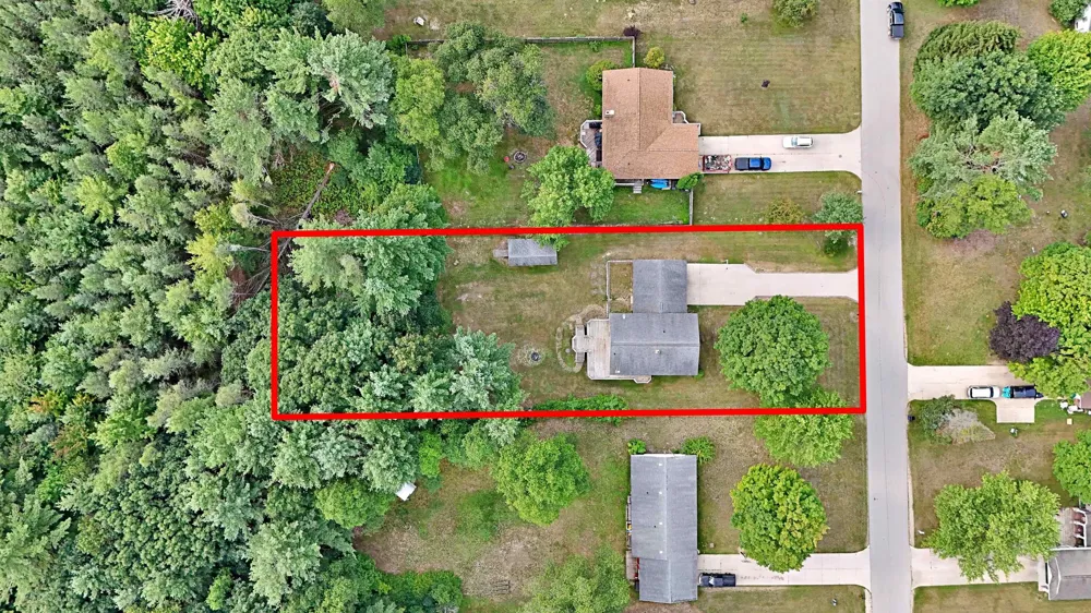 8133 Cherry Lane Cherry Grove Township, MI 49601
