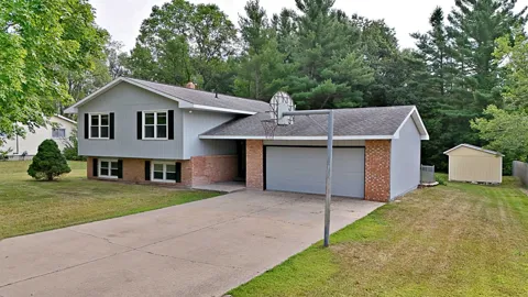 8133 Cherry Lane
