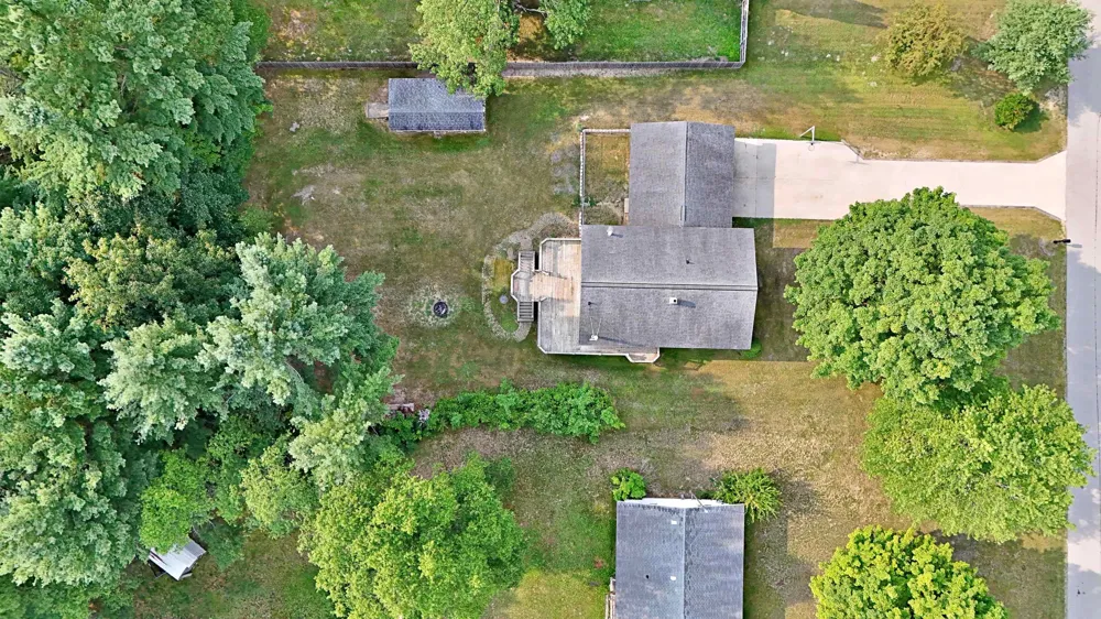 8133 Cherry Lane Cherry Grove Township, MI 49601