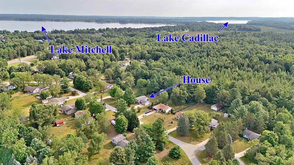 8133 Cherry Lane Cherry Grove Township, MI 49601