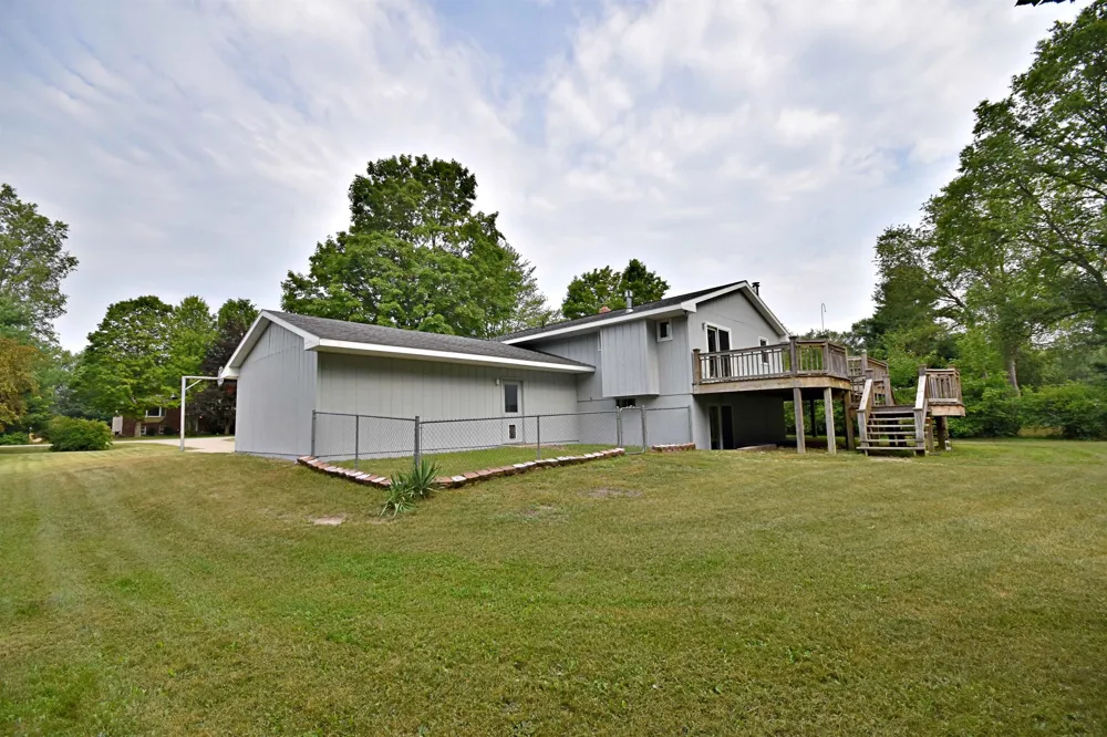 8133 Cherry Lane Cherry Grove Township, MI 49601