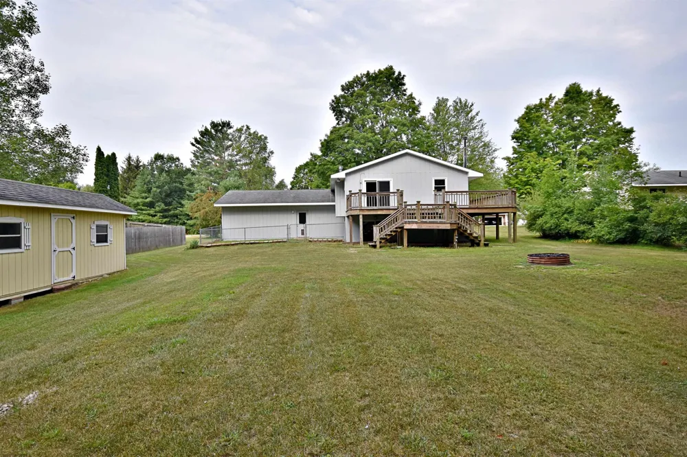 8133 Cherry Lane Cherry Grove Township, MI 49601