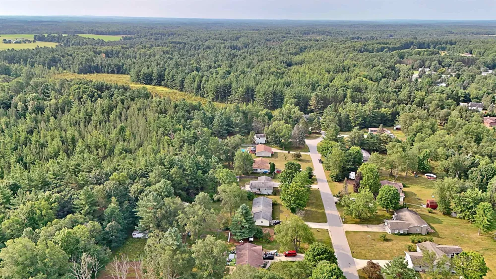 8133 Cherry Lane Cherry Grove Township, MI 49601