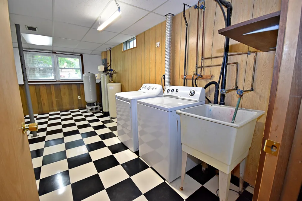 8133 Cherry Lane Cherry Grove Township, MI 49601