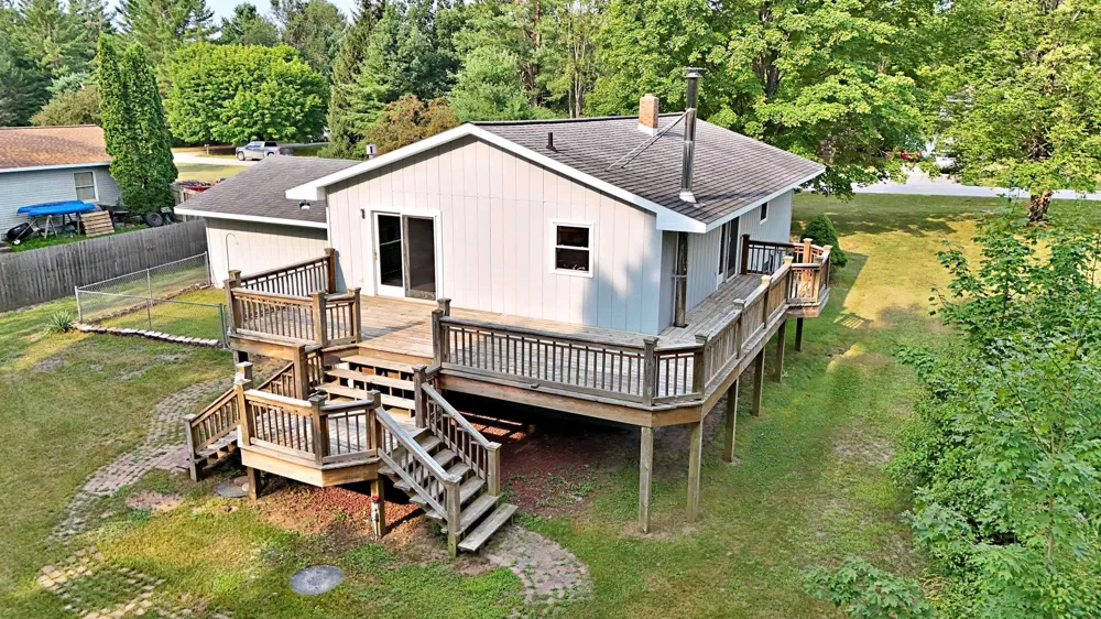 8133 Cherry Lane Cherry Grove Township, MI 49601