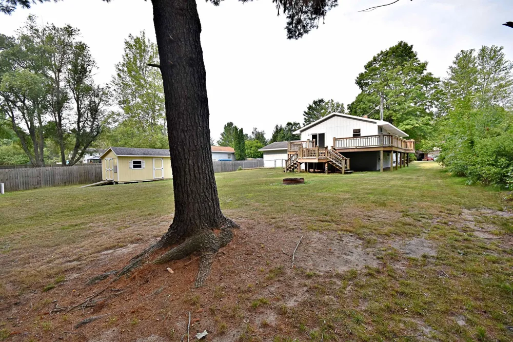 8133 Cherry Lane Cherry Grove Township, MI 49601