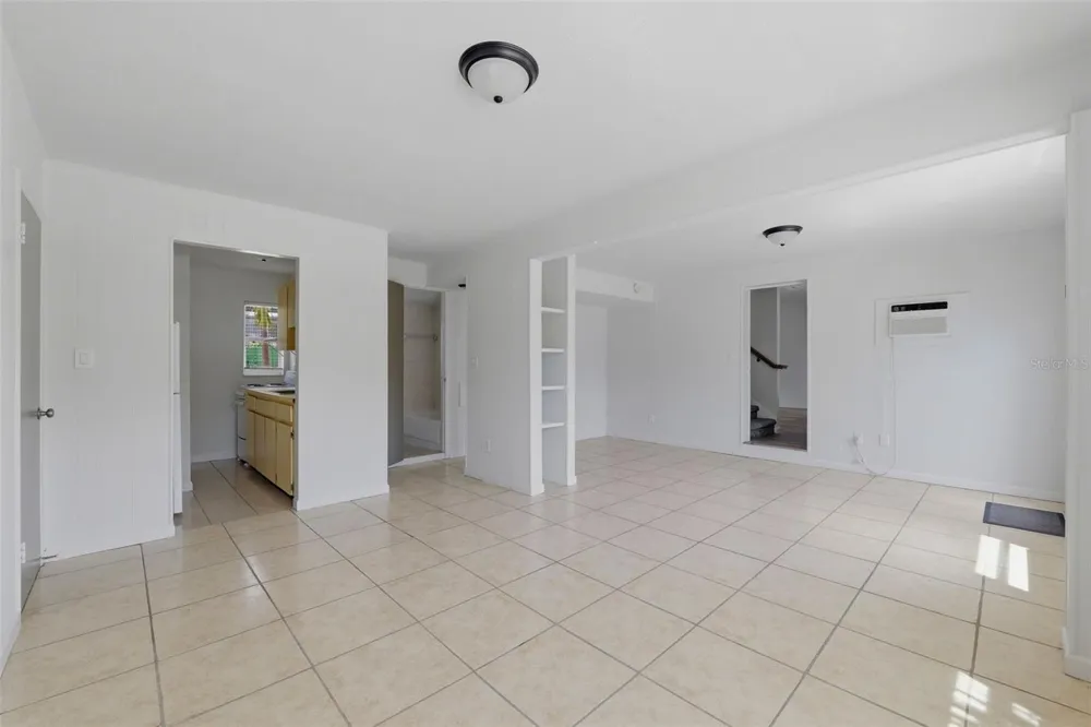 3030 1/2 5TH STREET St Petersburg, FL 33704