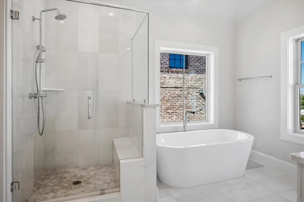 4074 Oak Circle Addison, TX 75001