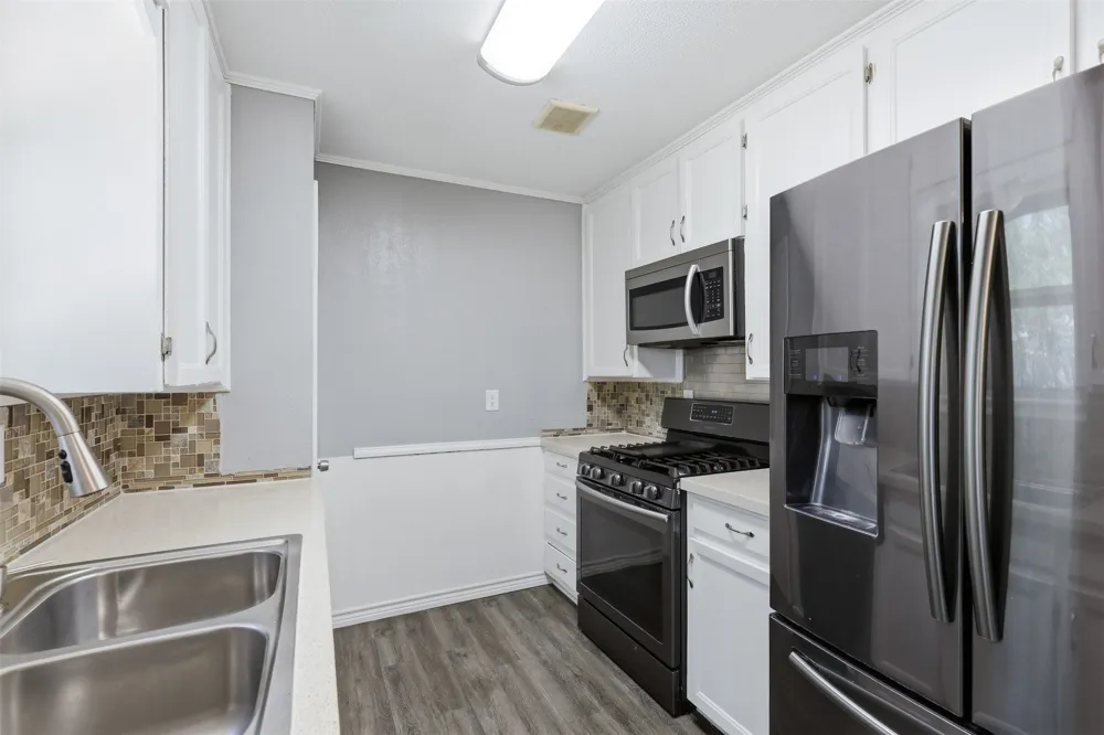 1420 Laurel Lane Cleburne, TX 76033