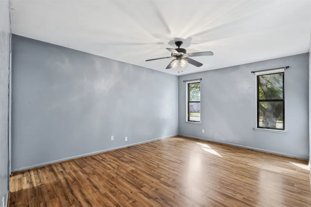 1420 Laurel Lane Cleburne, TX 76033