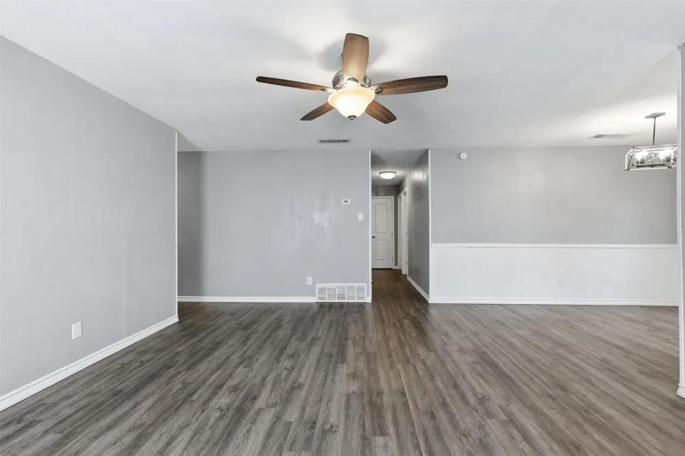 1420 Laurel Lane Cleburne, TX 76033