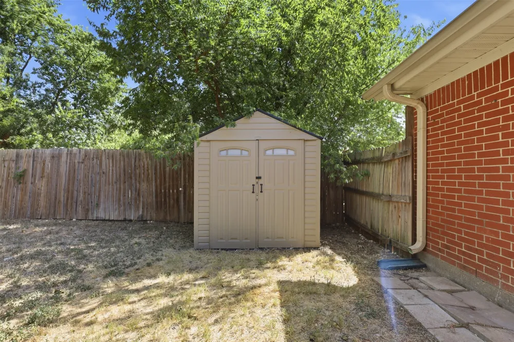 1420 Laurel Lane Cleburne, TX 76033