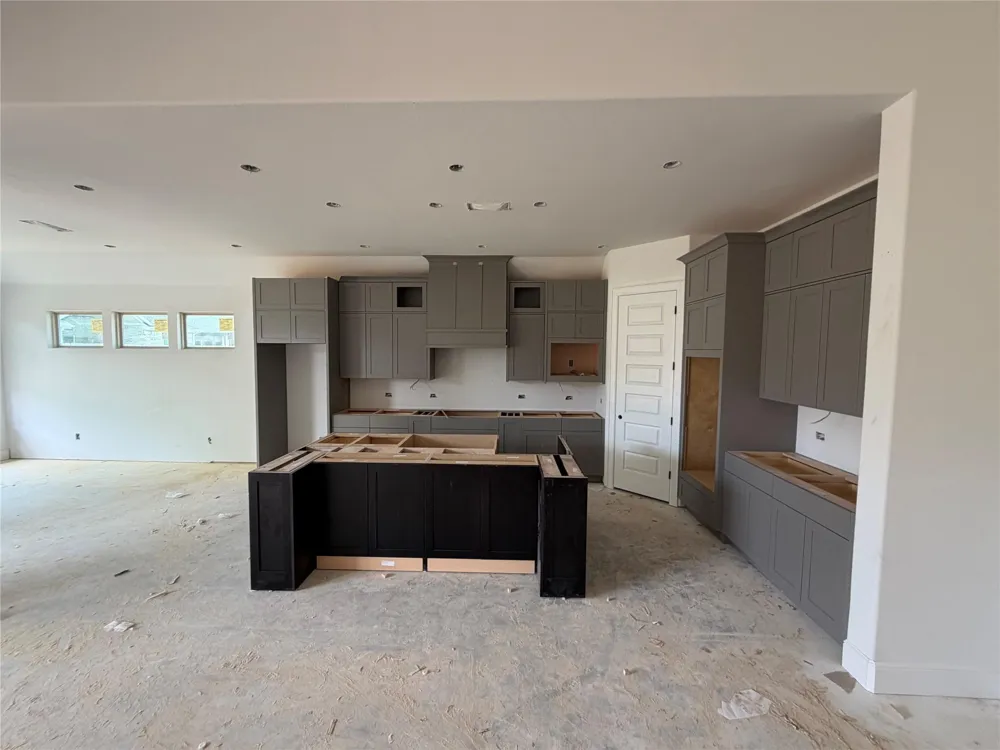624 Golden Aster Boulevard Waller, TX 77484