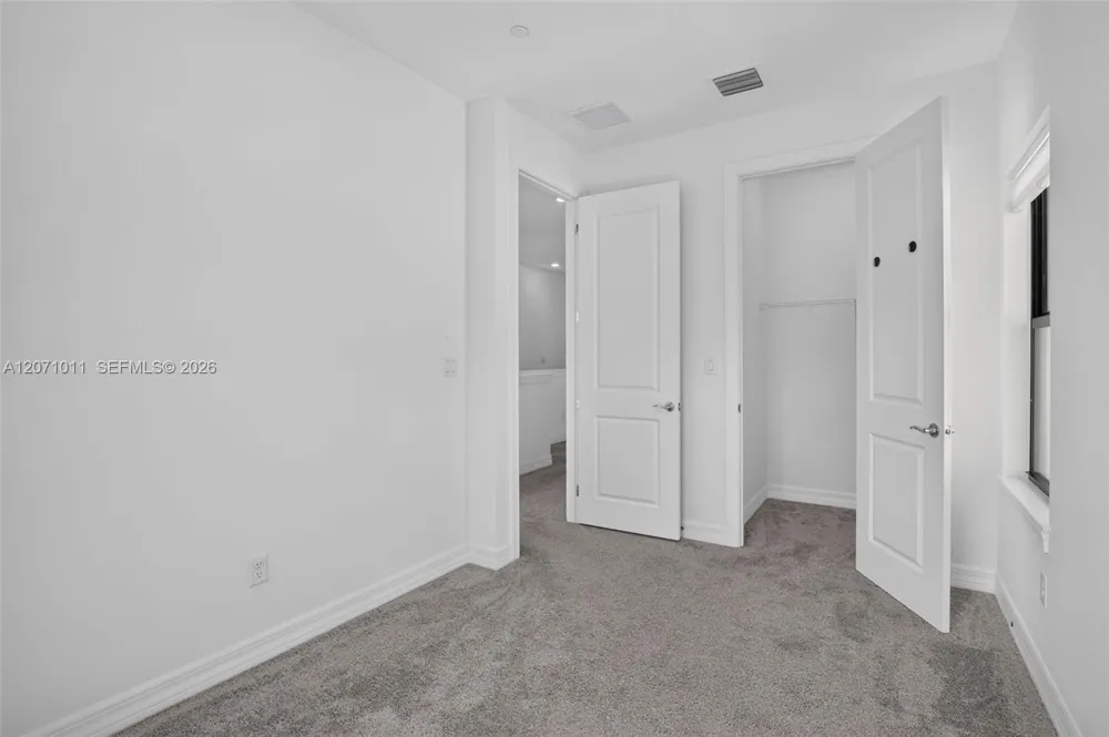 771 NW 84th Ter Plantation, FL 33324