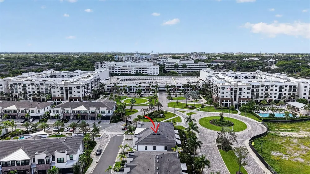 771 NW 84th Ter Plantation, FL 33324