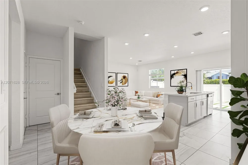 837 SE 16th Ct Homestead, FL 33034
