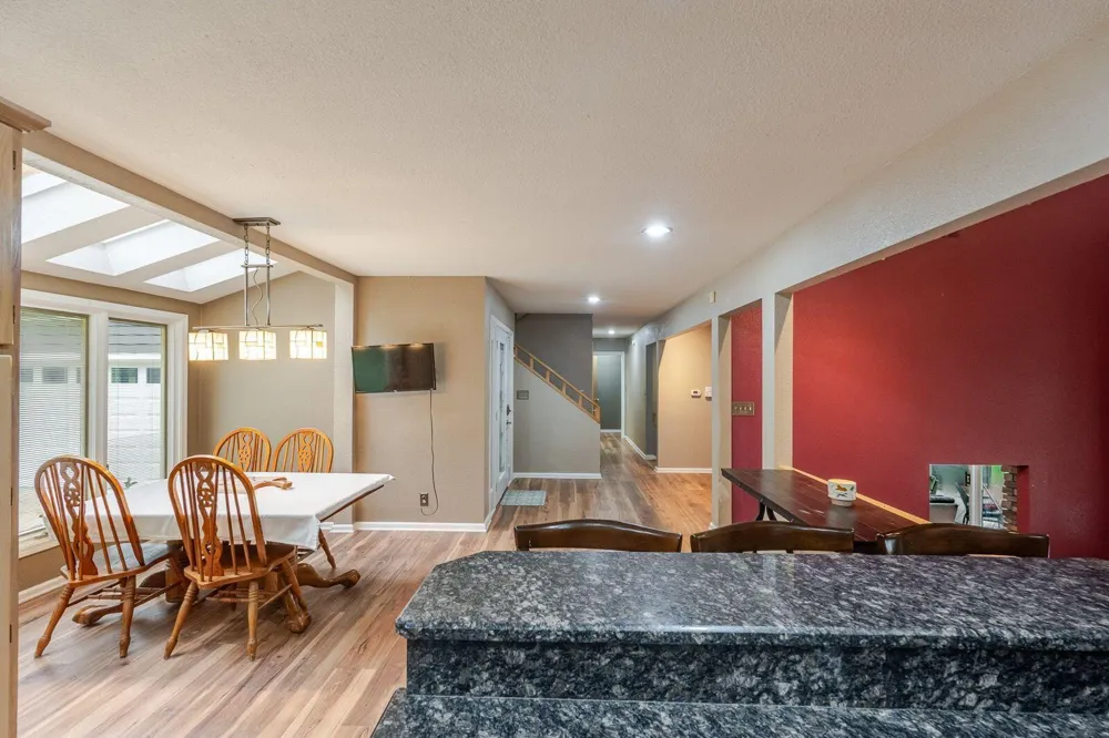 5159 Barclay La Porte, IN 46350