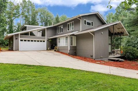5159 Barclay