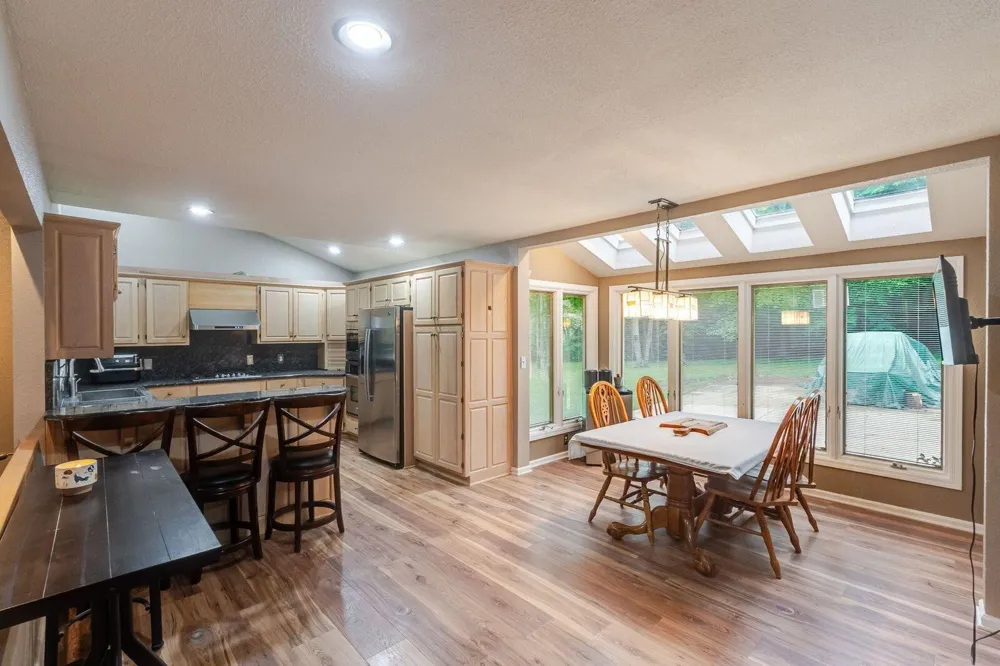5159 Barclay La Porte, IN 46350
