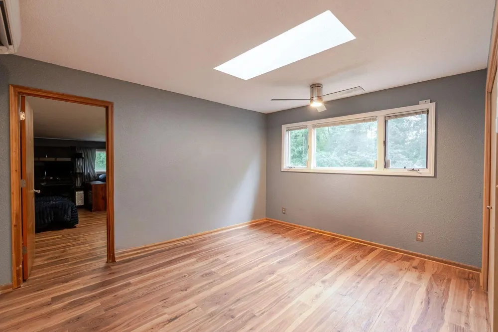 5159 Barclay La Porte, IN 46350