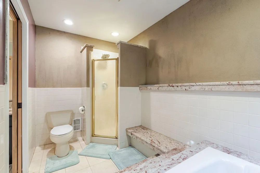 5159 Barclay La Porte, IN 46350