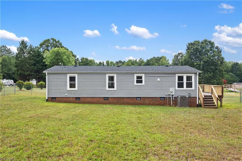 340 Gem Stone Loop Summerfield, NC 27358