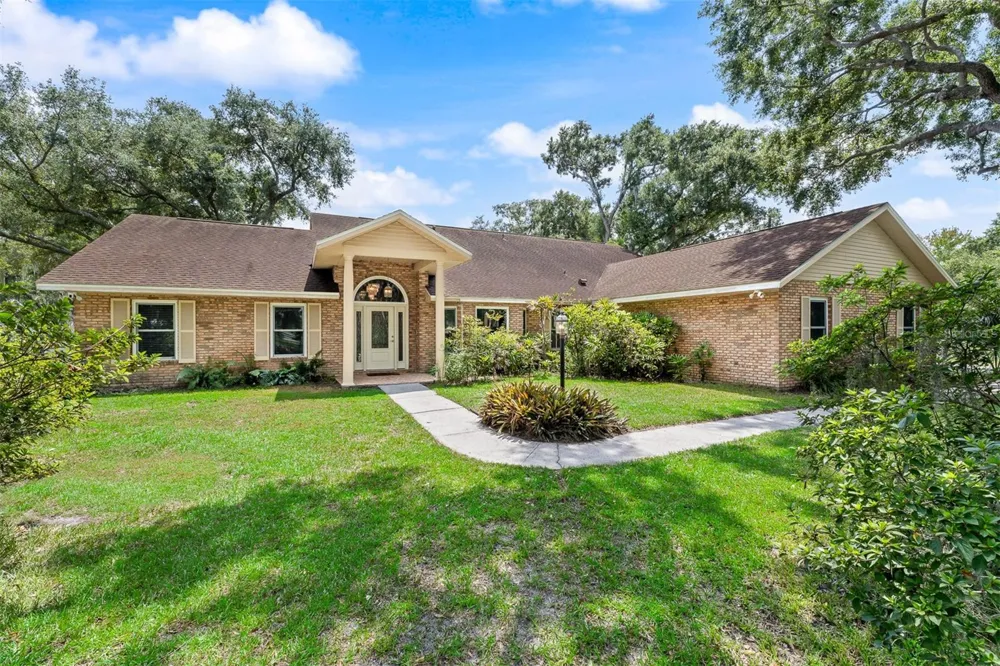 1650 GRANADA BOULEVARD Kissimmee, FL 34746
