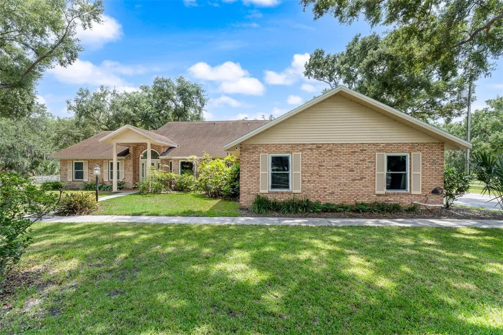 1650 GRANADA BOULEVARD Kissimmee, FL 34746