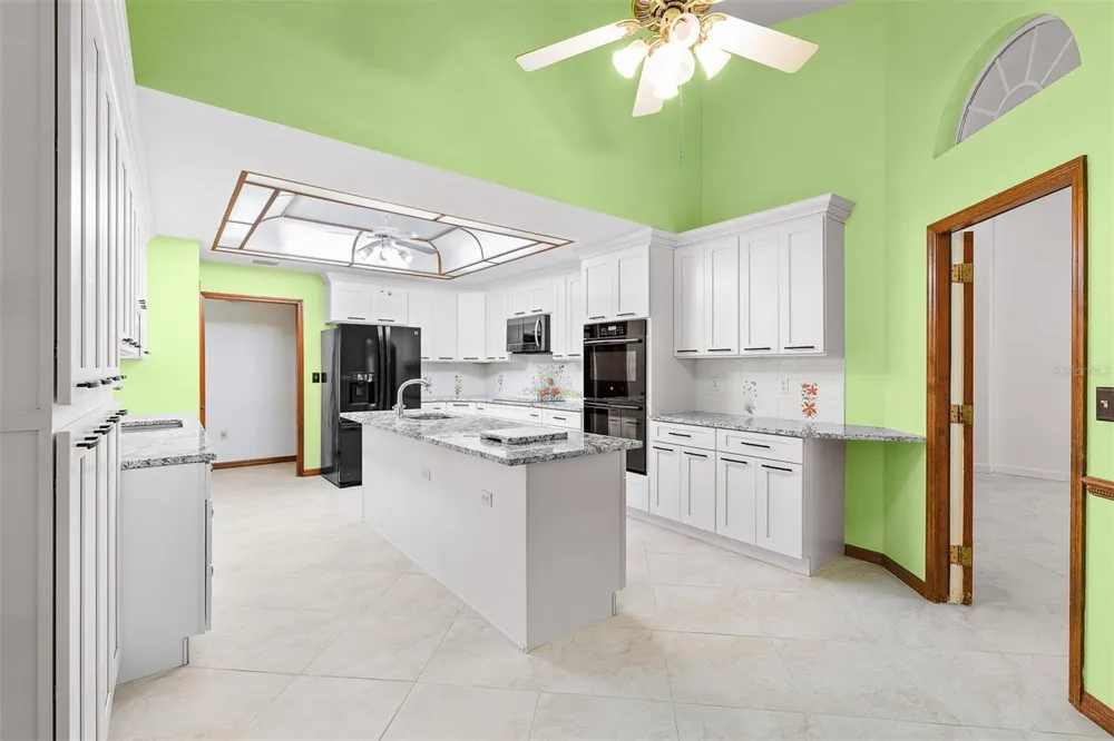 1650 GRANADA BOULEVARD Kissimmee, FL 34746