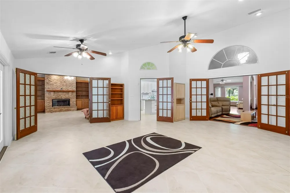 1650 GRANADA BOULEVARD Kissimmee, FL 34746