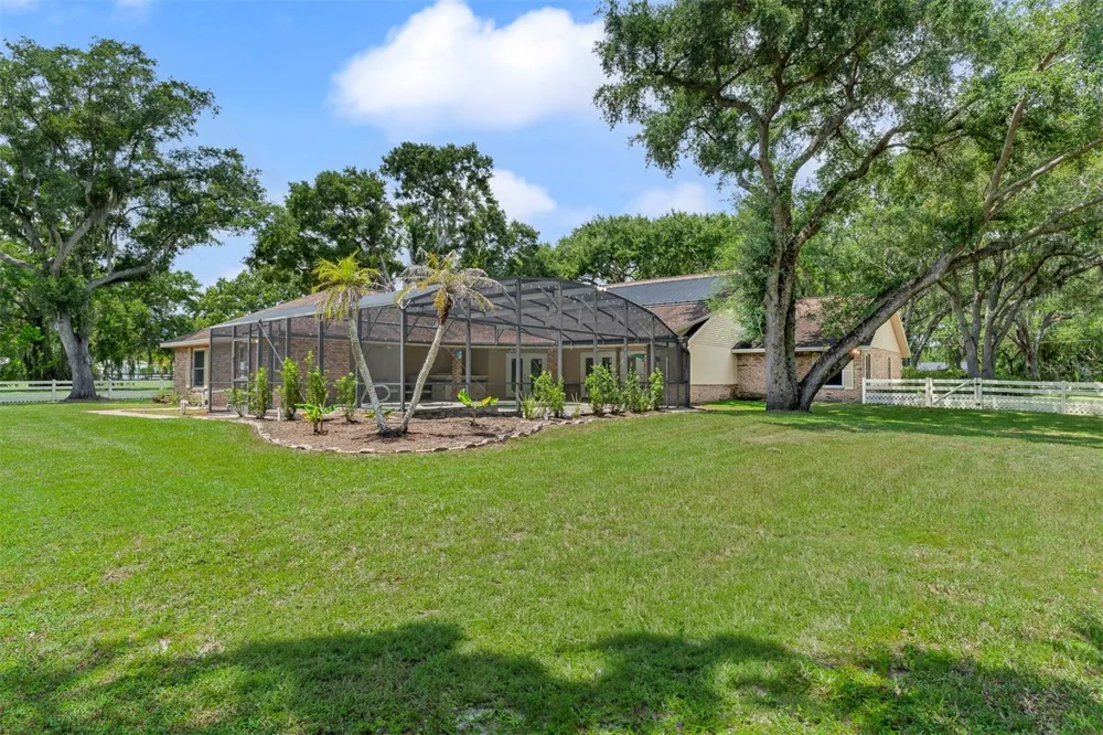 1650 GRANADA BOULEVARD Kissimmee, FL 34746