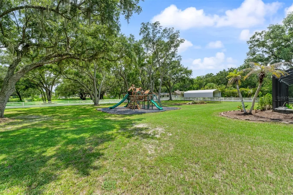 1650 GRANADA BOULEVARD Kissimmee, FL 34746