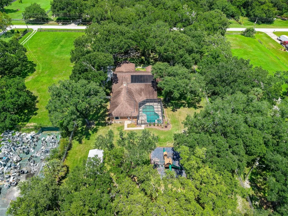 1650 GRANADA BOULEVARD Kissimmee, FL 34746