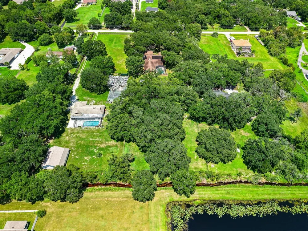 1650 GRANADA BOULEVARD Kissimmee, FL 34746