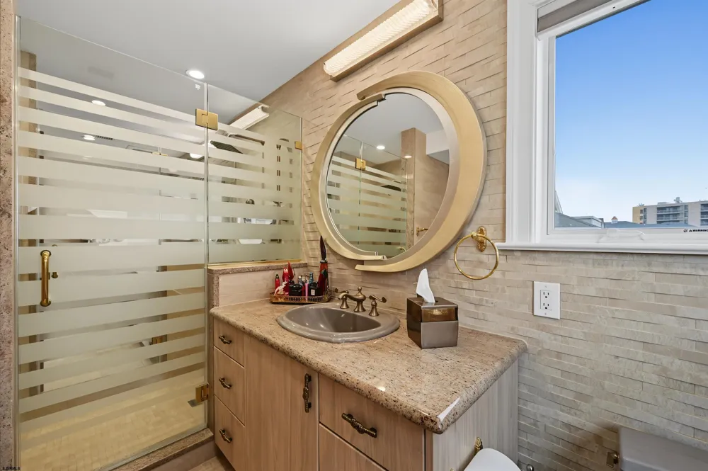 2500 Atlantic Ave Longport, NJ 08401