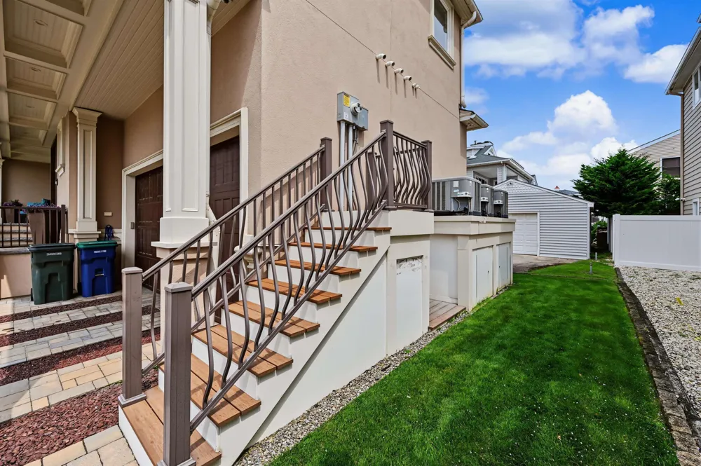 2500 Atlantic Ave Longport, NJ 08401