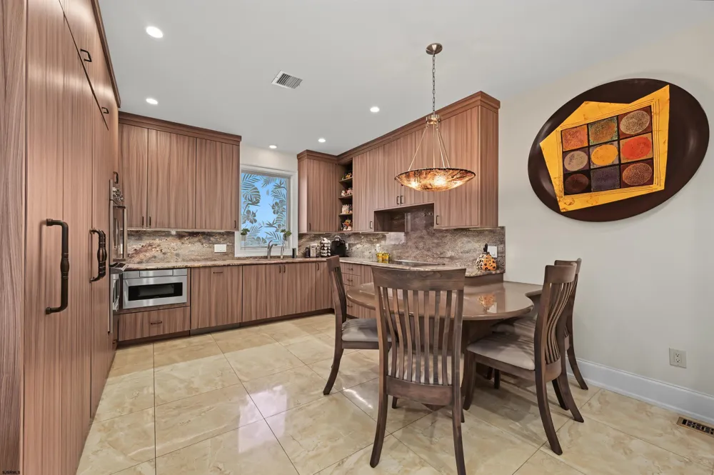 2500 Atlantic Ave Longport, NJ 08401